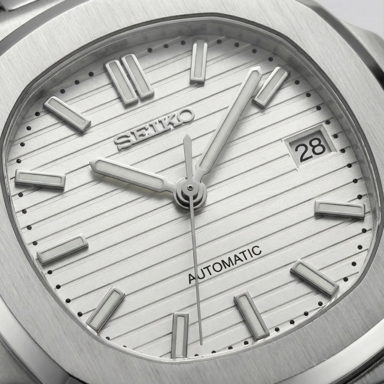 NAUTIKO WHITE