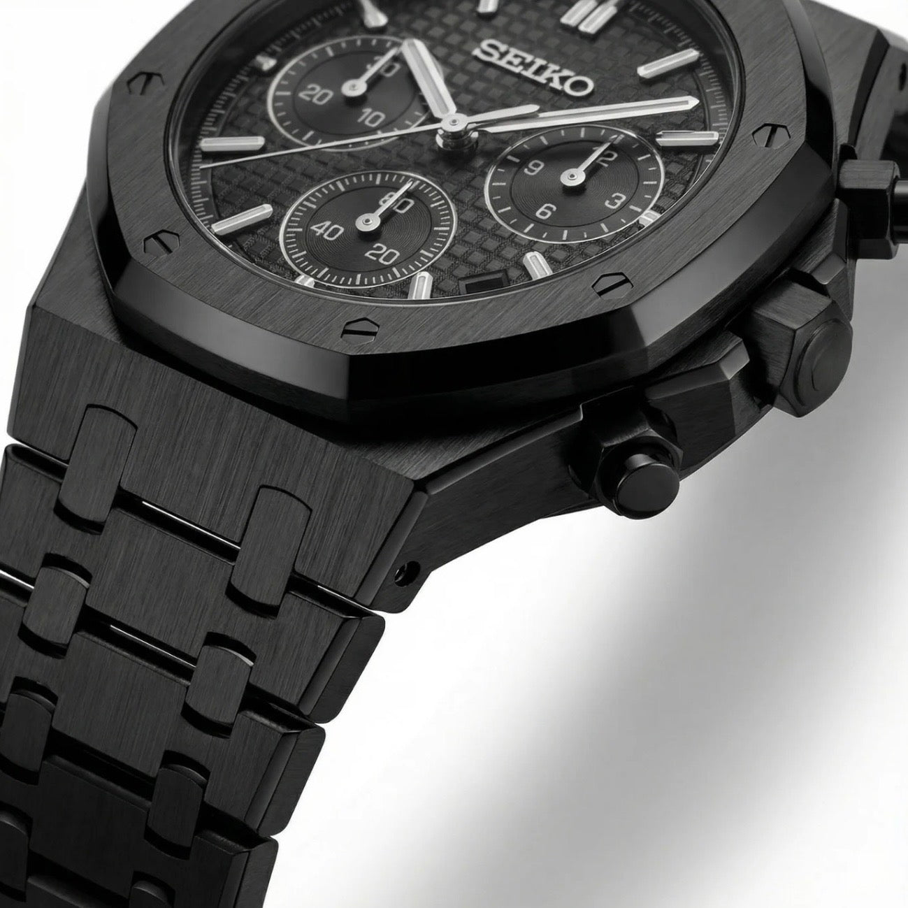 ROYAL CHRONO BLACK EDITION
